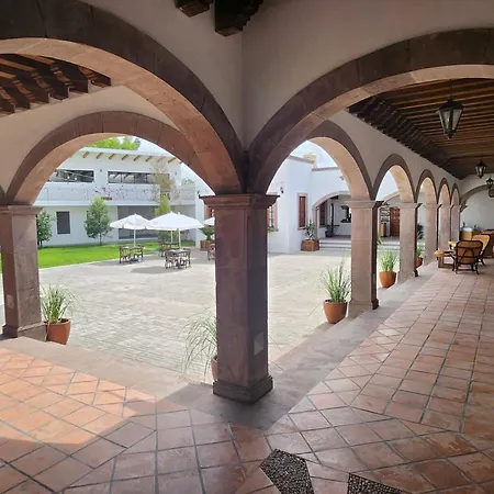 Tres Fuentes Dickinson Hotel Boutique-2